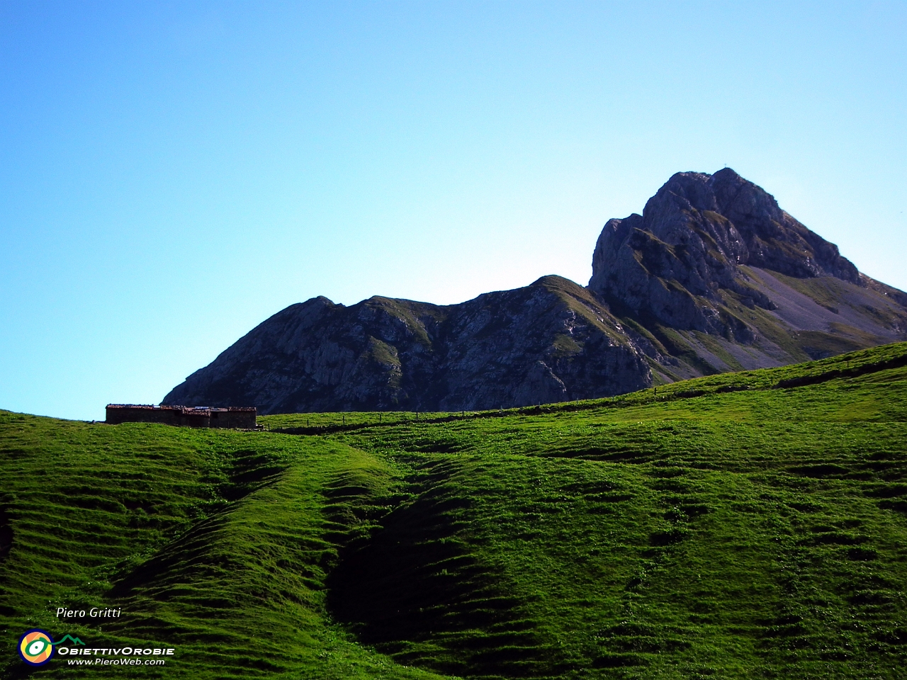 19 Baita Zuccone (1686 m.).JPG